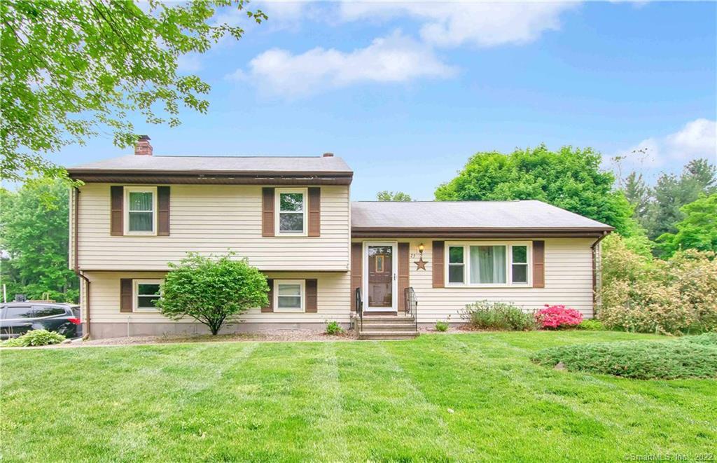 27 Randall Circle Windsor CT 06095