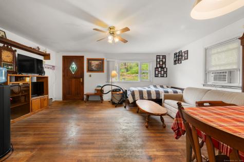 210 Butlertown Road Waterford CT 06385