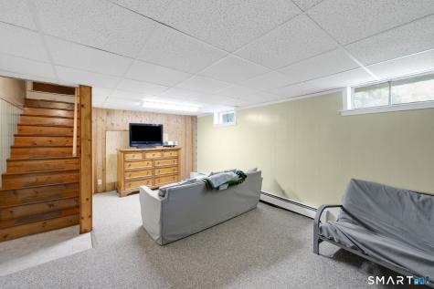 141 Tanner Street Manchester CT 06042