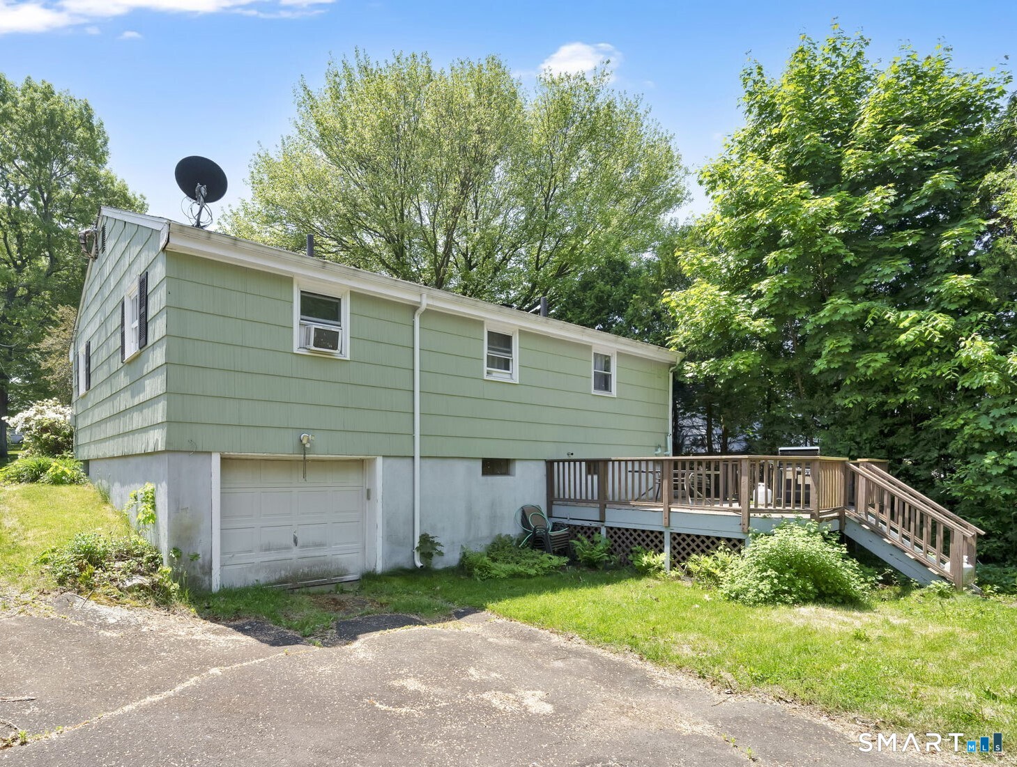 141 Tanner Street Manchester CT 06042