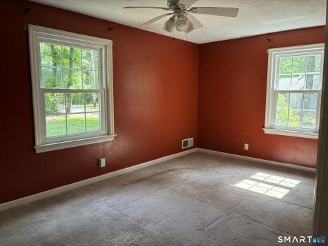 60 Mohegan Road Norwich CT 06360