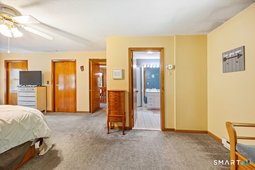 25 Crestwood Drive Wolcott CT 06716