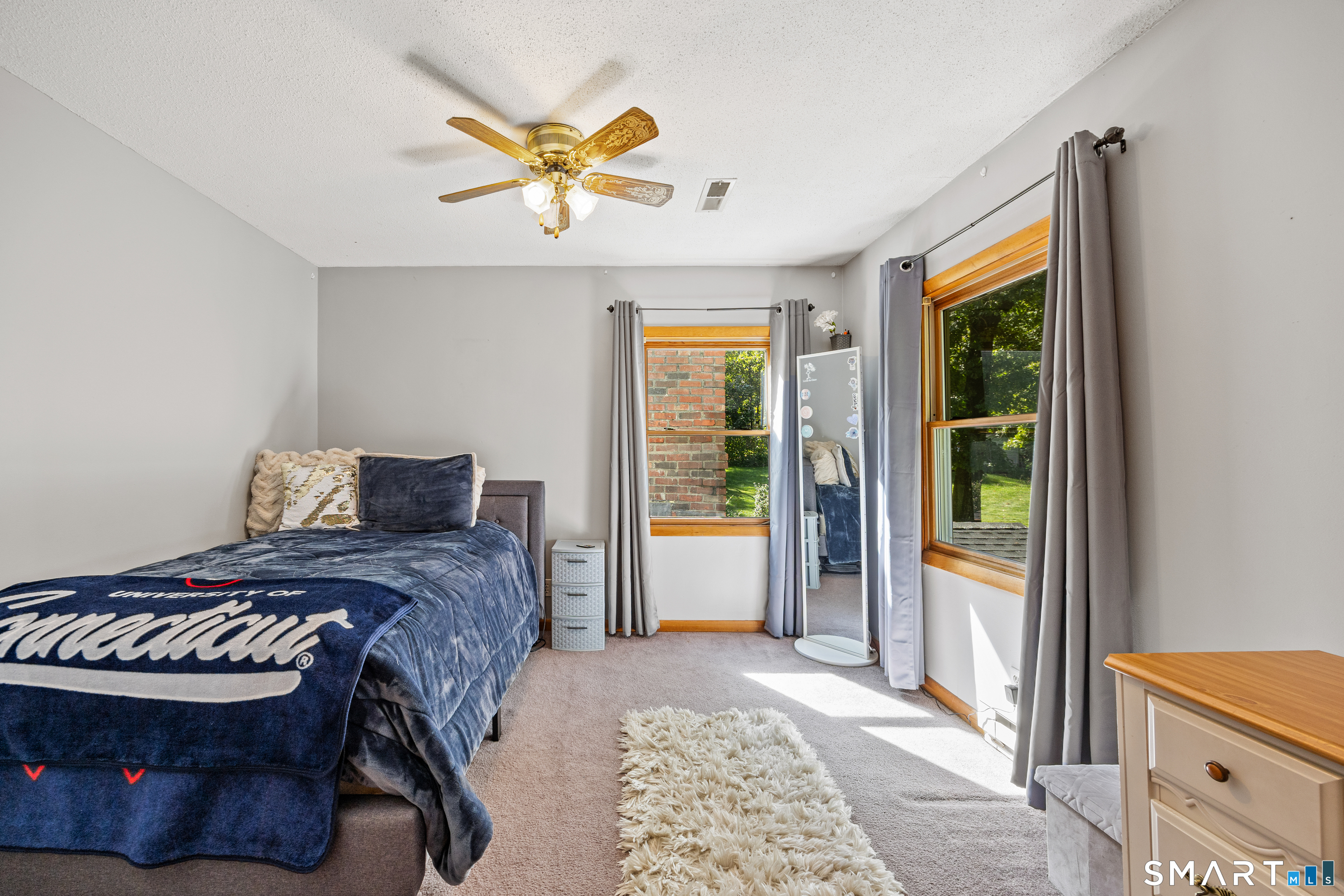 25 Crestwood Drive Wolcott CT 06716