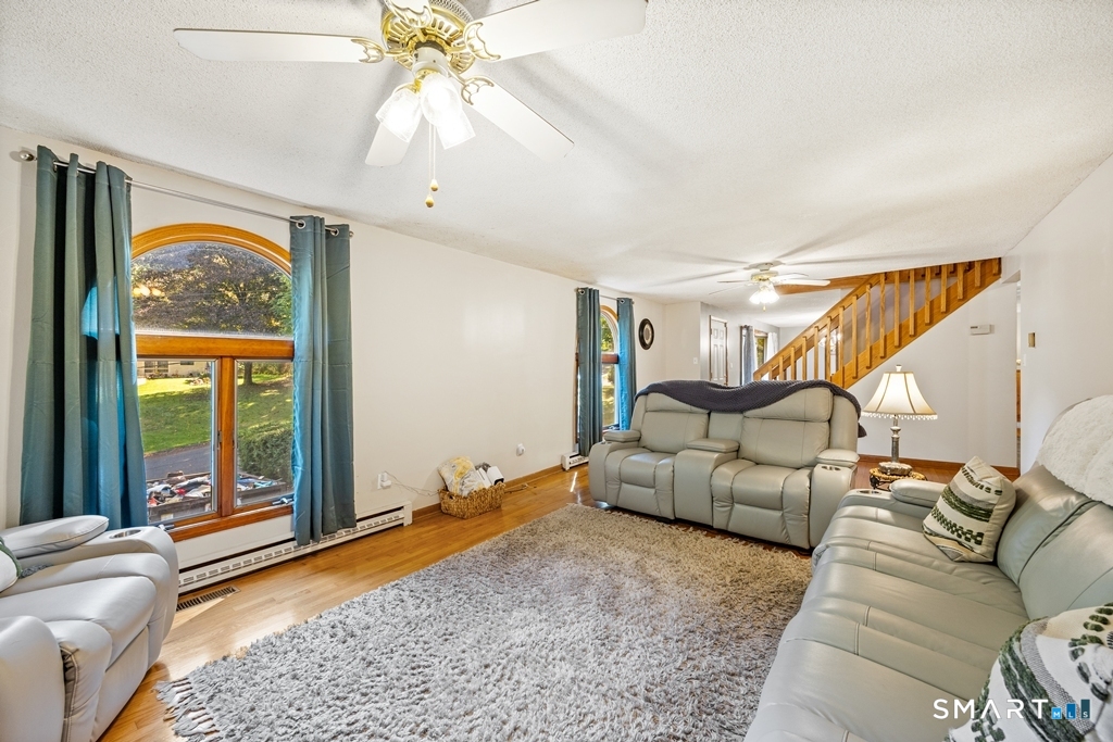 25 Crestwood Drive Wolcott CT 06716