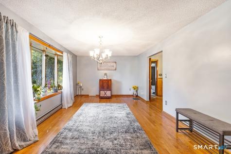 25 Crestwood Drive Wolcott CT 06716