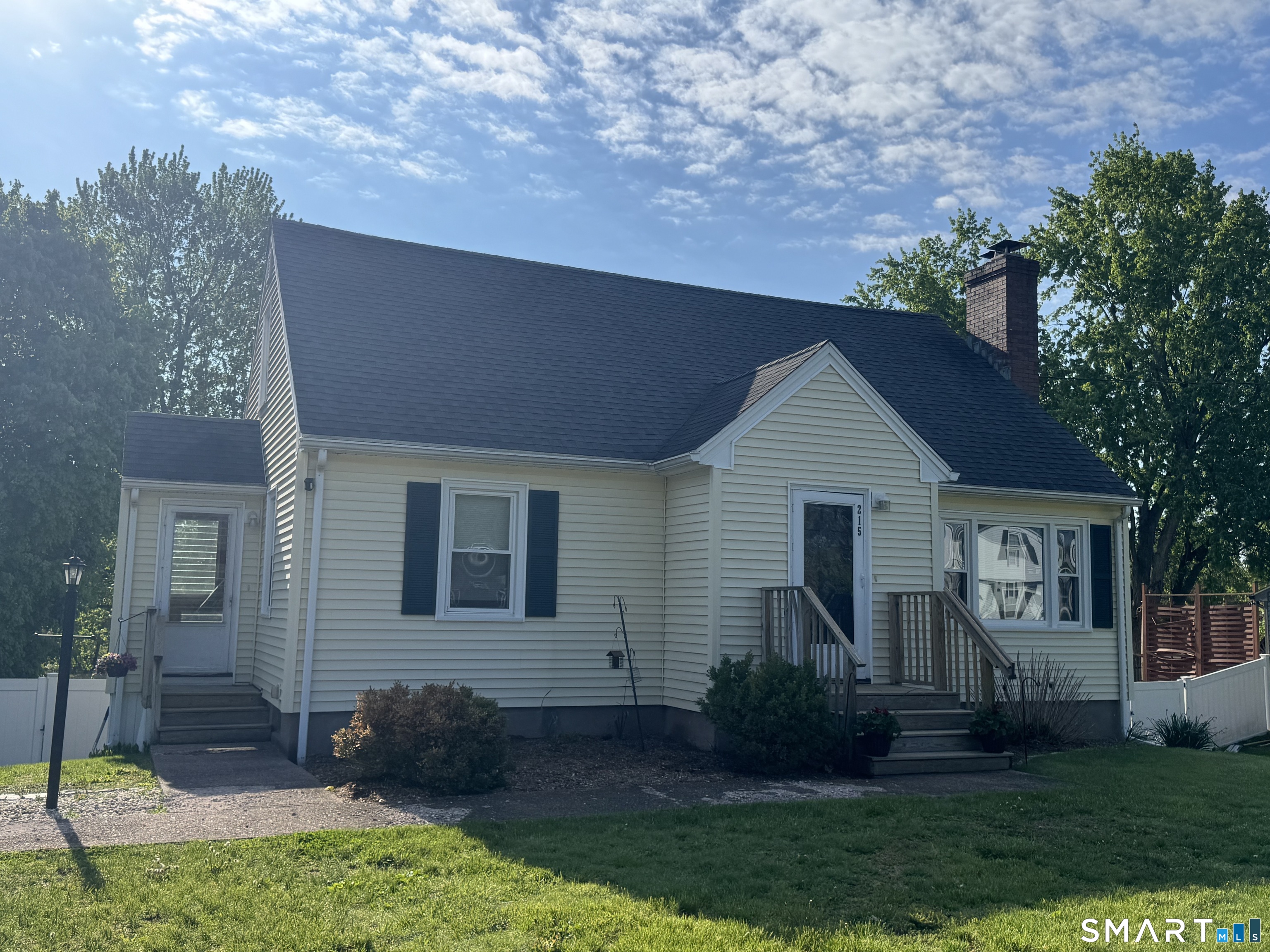 215 Pinney Street Ellington CT 06029