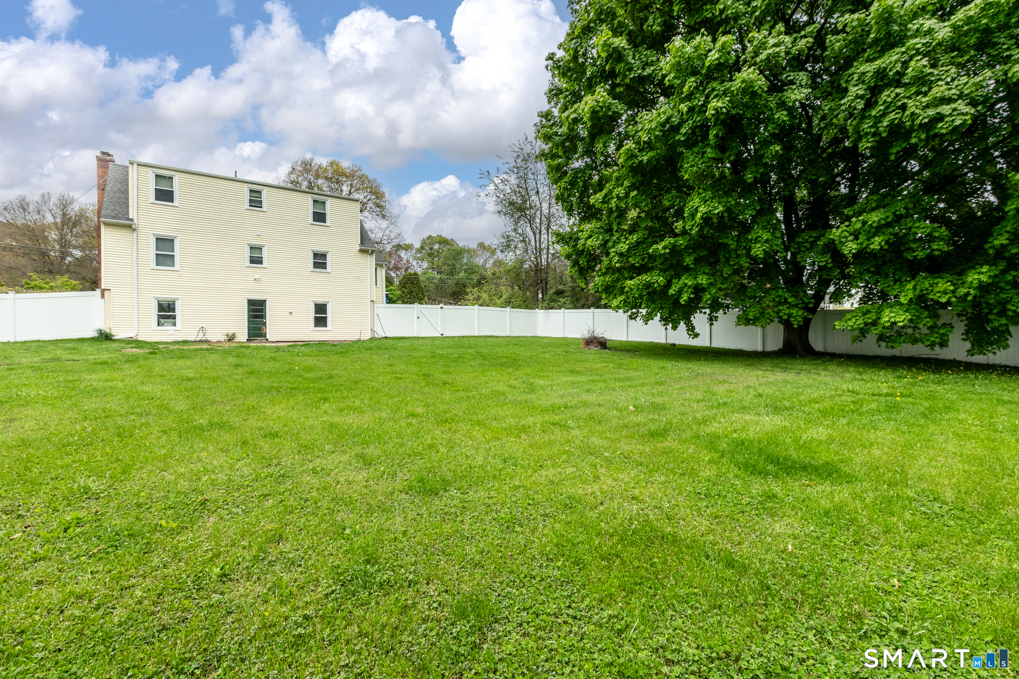 215 Pinney Street Ellington CT 06029