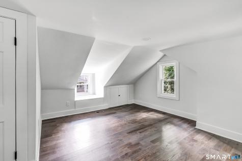 21 Meadow Street Milford CT 06460