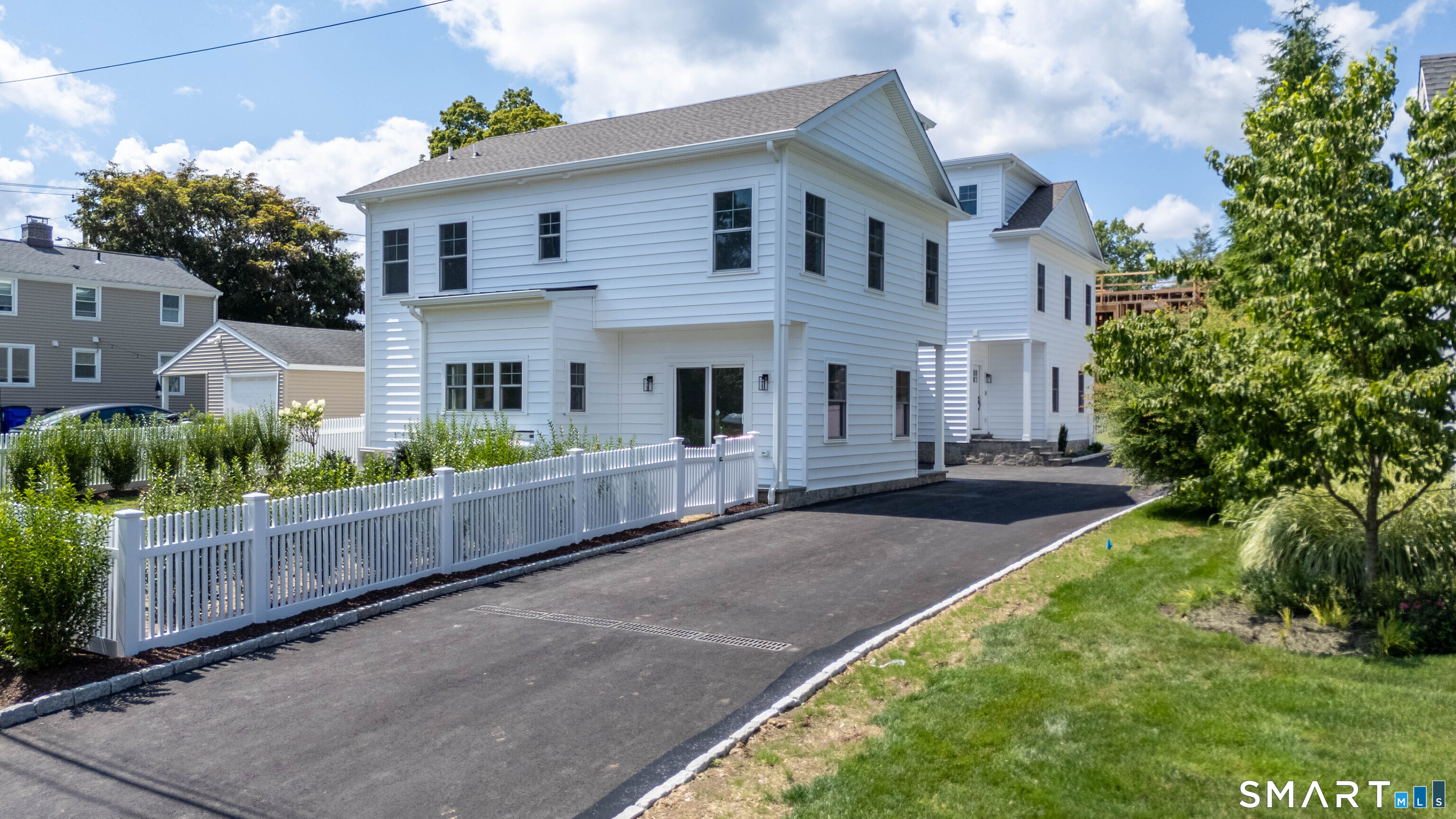 28 Country Road Fairfield CT 06824