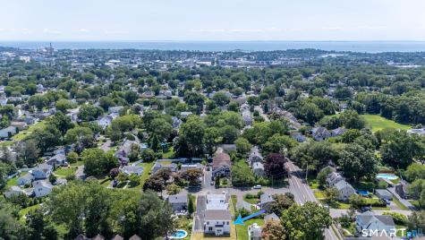28 Country Road Fairfield CT 06824