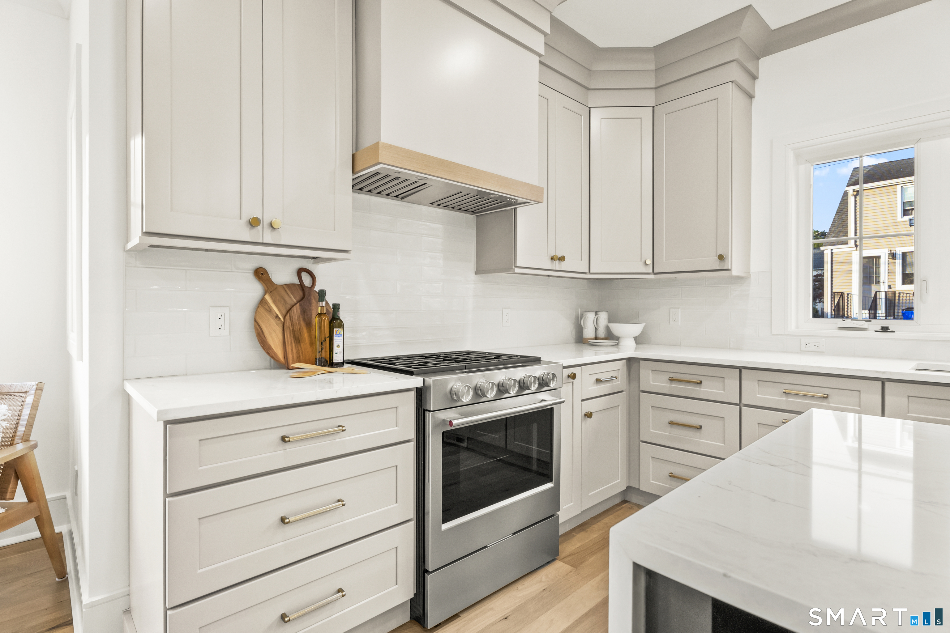 28 Country Road Fairfield CT 06824