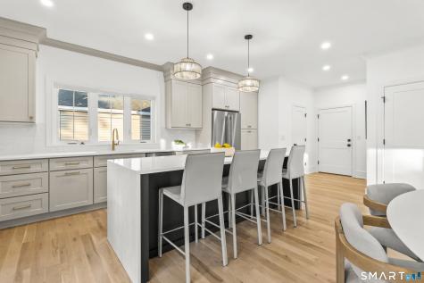 28 Country Road Fairfield CT 06824