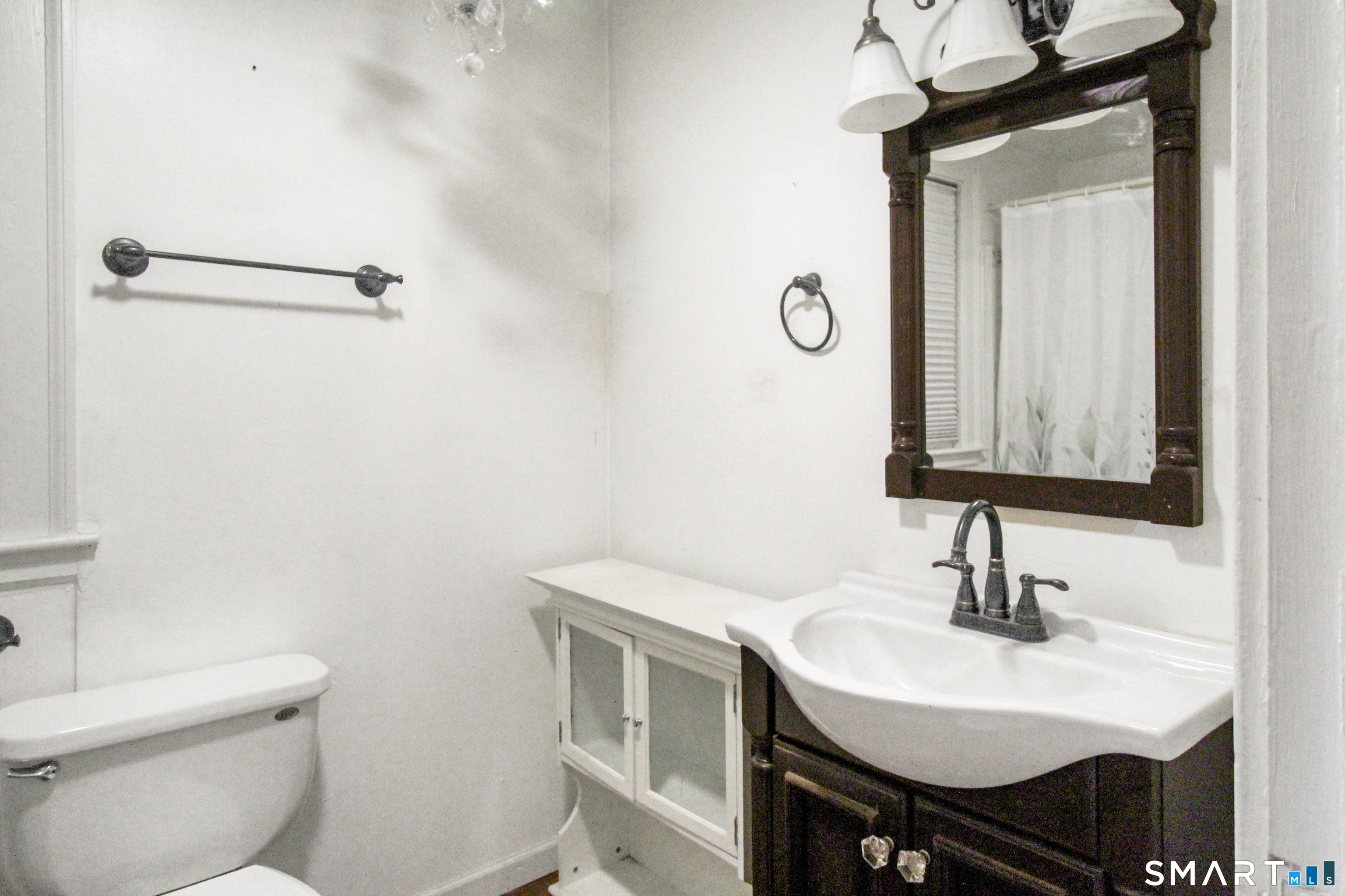 32 Ingraham Place Bristol CT 06010
