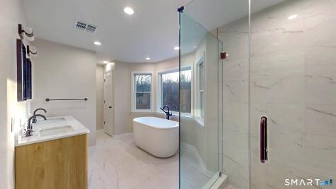 12 Werf Drive Redding CT 06896