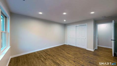 12 Werf Drive Redding CT 06896