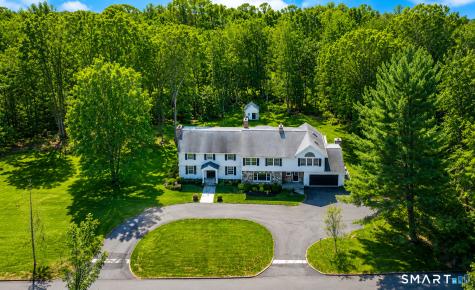 12 Werf Drive Redding CT 06896