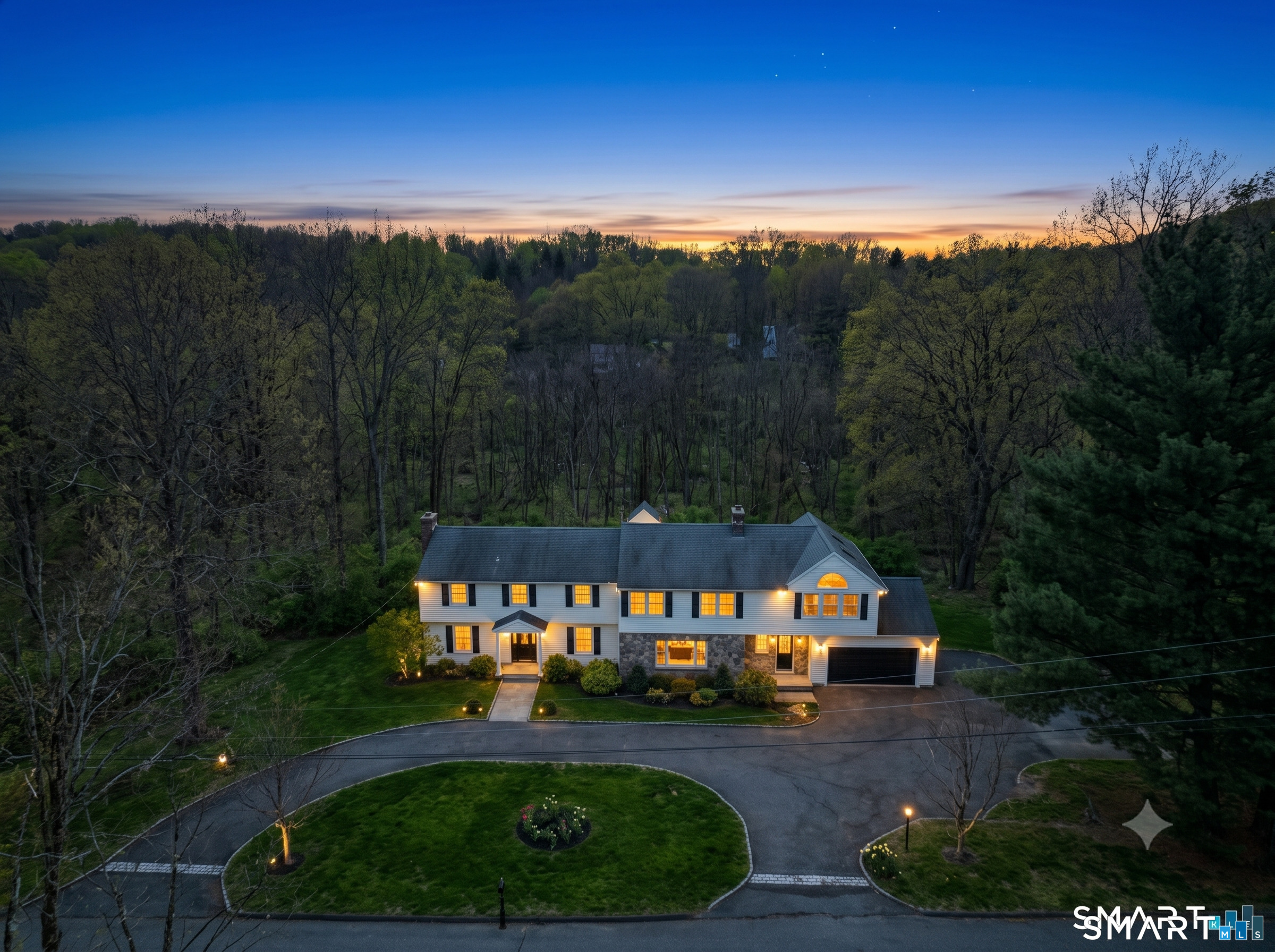 12 Werf Drive Redding CT 06896
