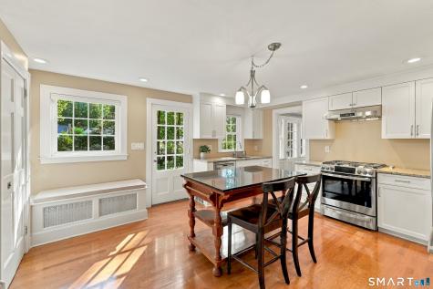 280 Steele Road West Hartford CT 06117
