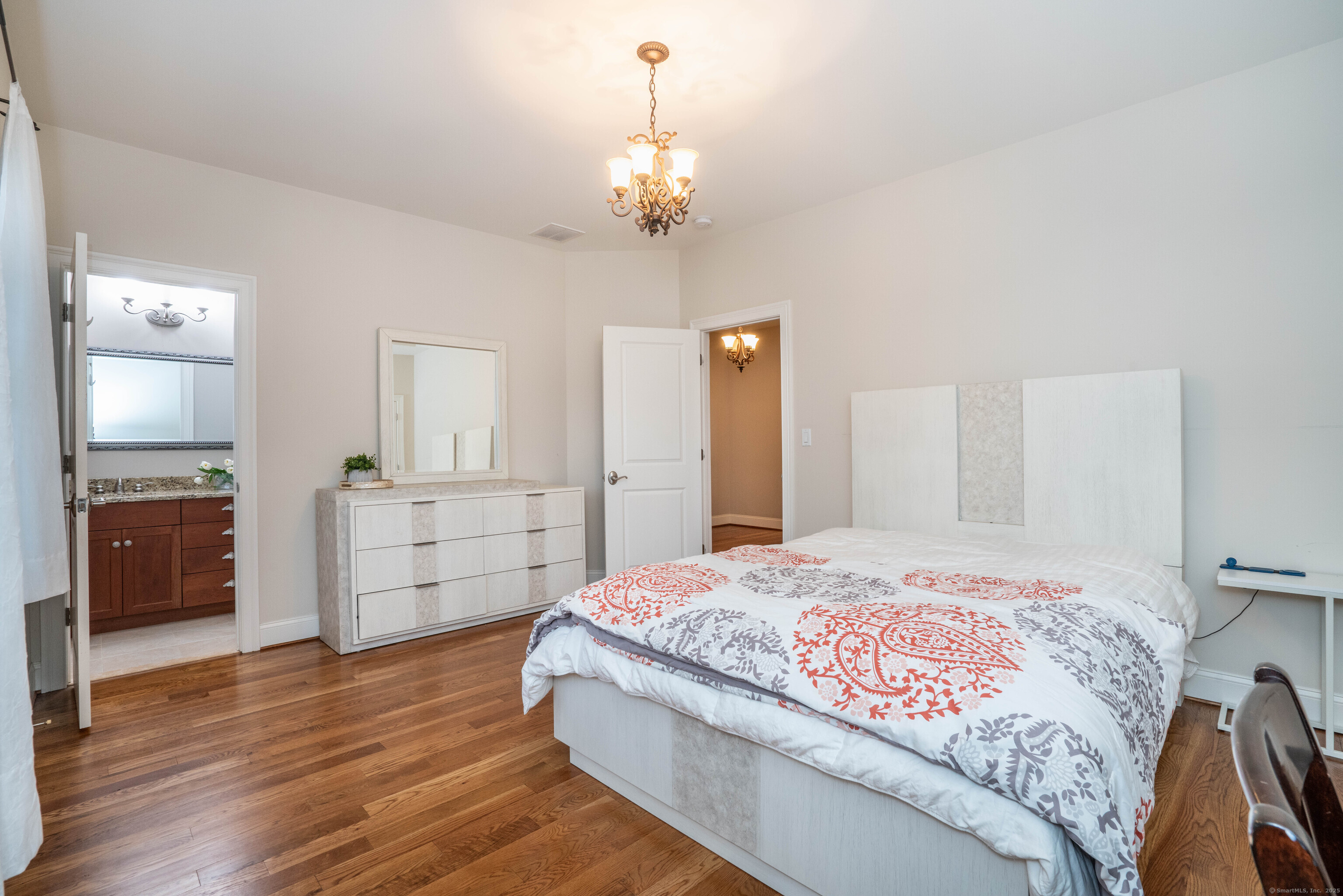 7 Newcastle Place Farmington CT 06085