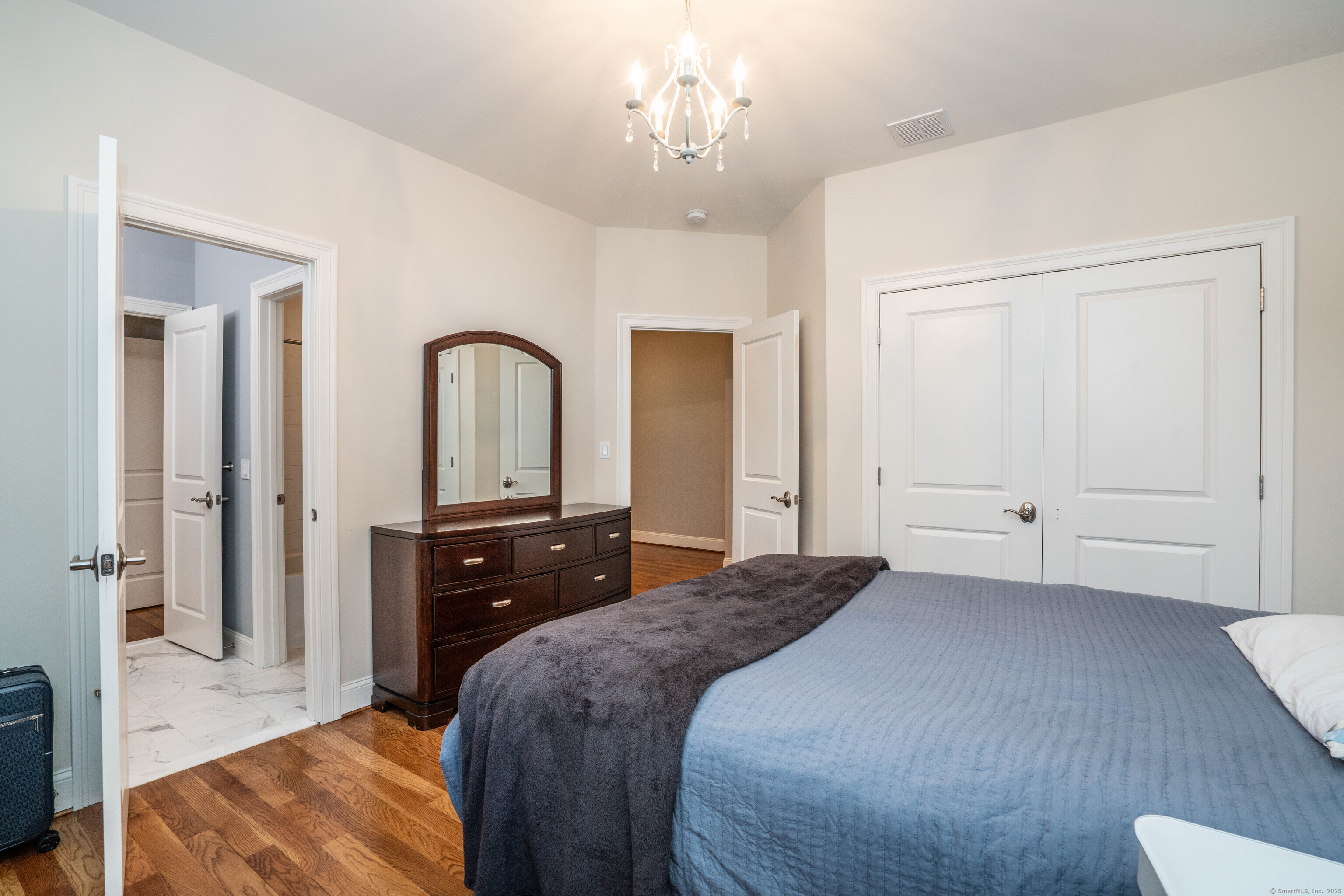 7 Newcastle Place Farmington CT 06085