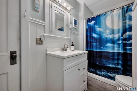 25 Ray Street Waterbury CT 06708