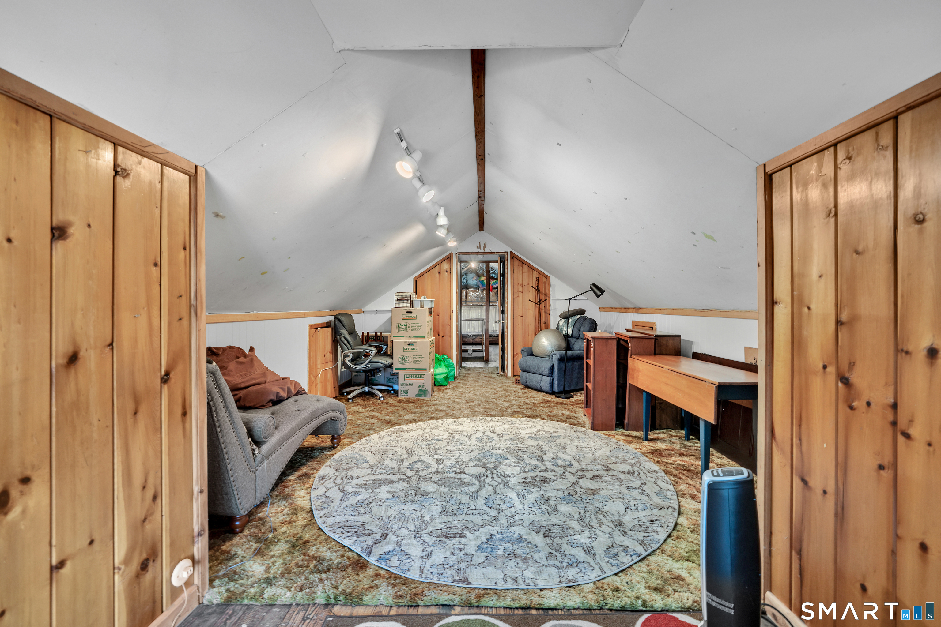 25 Ray Street Waterbury CT 06708