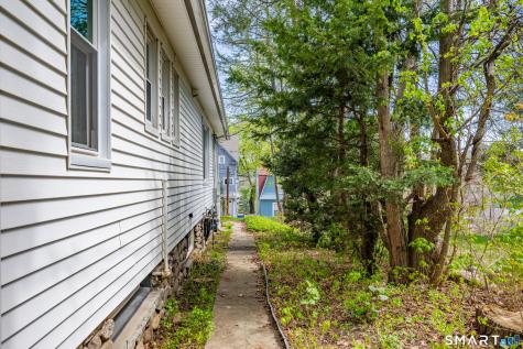 25 Ray Street Waterbury CT 06708
