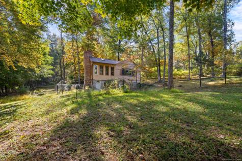 35 Candle Hill Road New Fairfield CT 06812