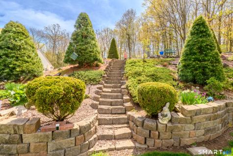 39 Hopkins Hill Road Naugatuck CT 06770