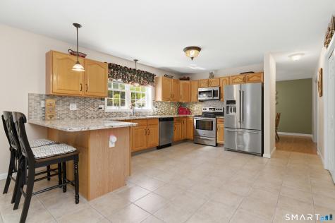 39 Hopkins Hill Road Naugatuck CT 06770