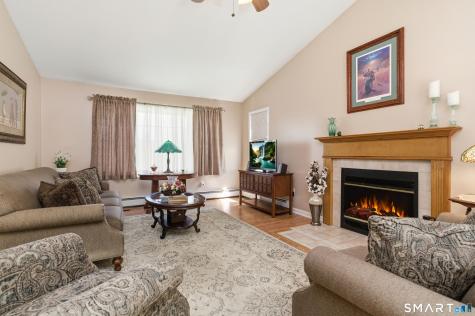 39 Hopkins Hill Road Naugatuck CT 06770