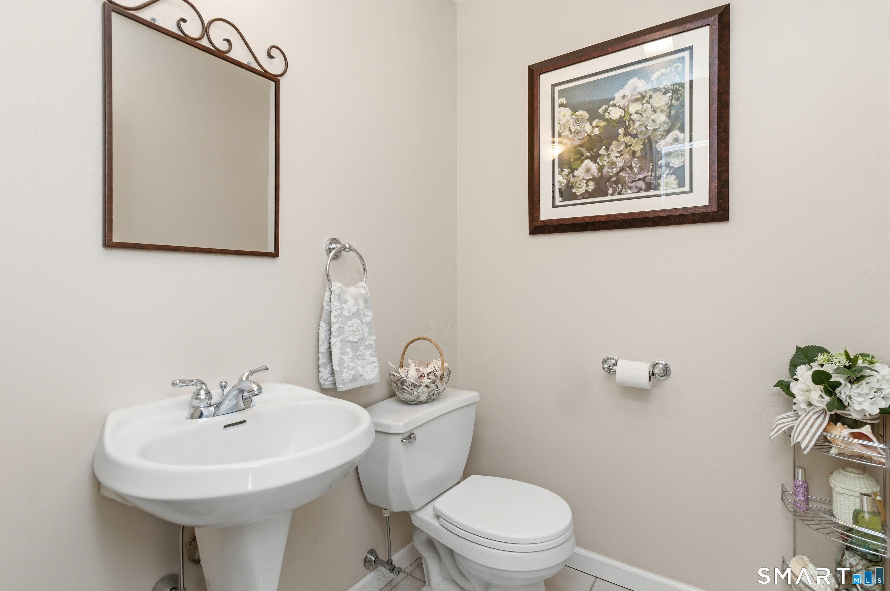 39 Hopkins Hill Road Naugatuck CT 06770