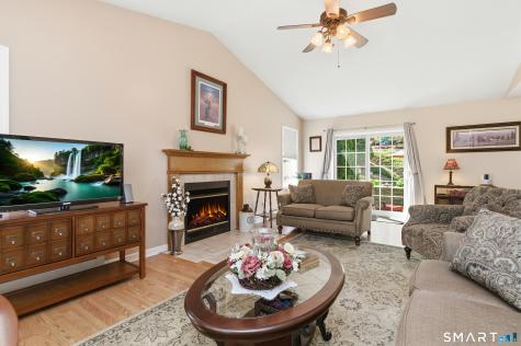39 Hopkins Hill Road Naugatuck CT 06770