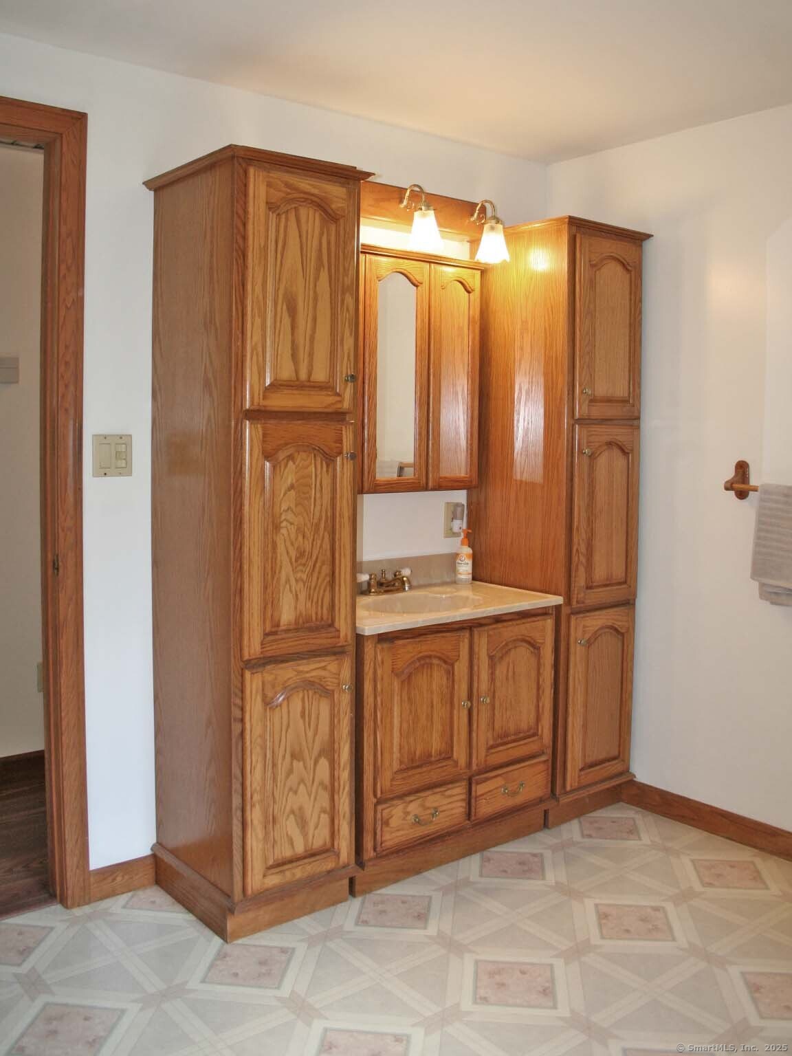 213 Waterhole Road East Hampton CT 06424