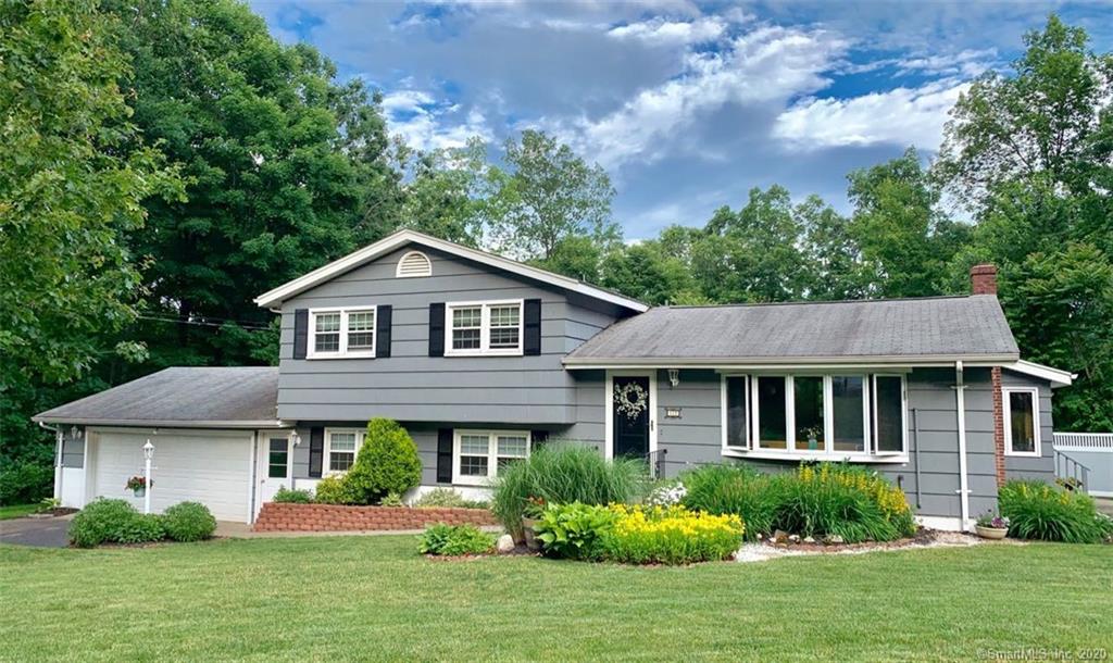 17 Julius Drive East Haven CT 06513