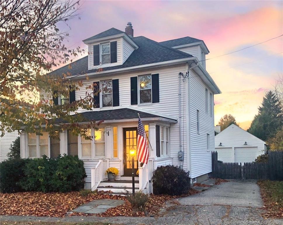 572 Oldfield Road Fairfield CT 06824