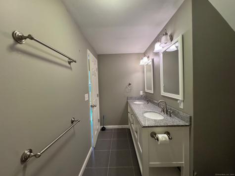 4 Hawley Road Danbury CT 06811