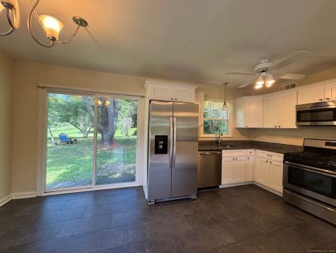 4 Hawley Road Danbury CT 06811