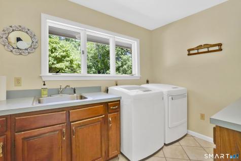 70 Davis Road Mansfield CT 06268