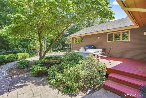 70 Davis Road Mansfield CT 06268