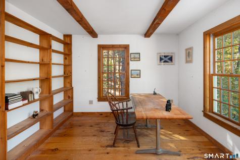 129 Cross Highway Redding CT 06896