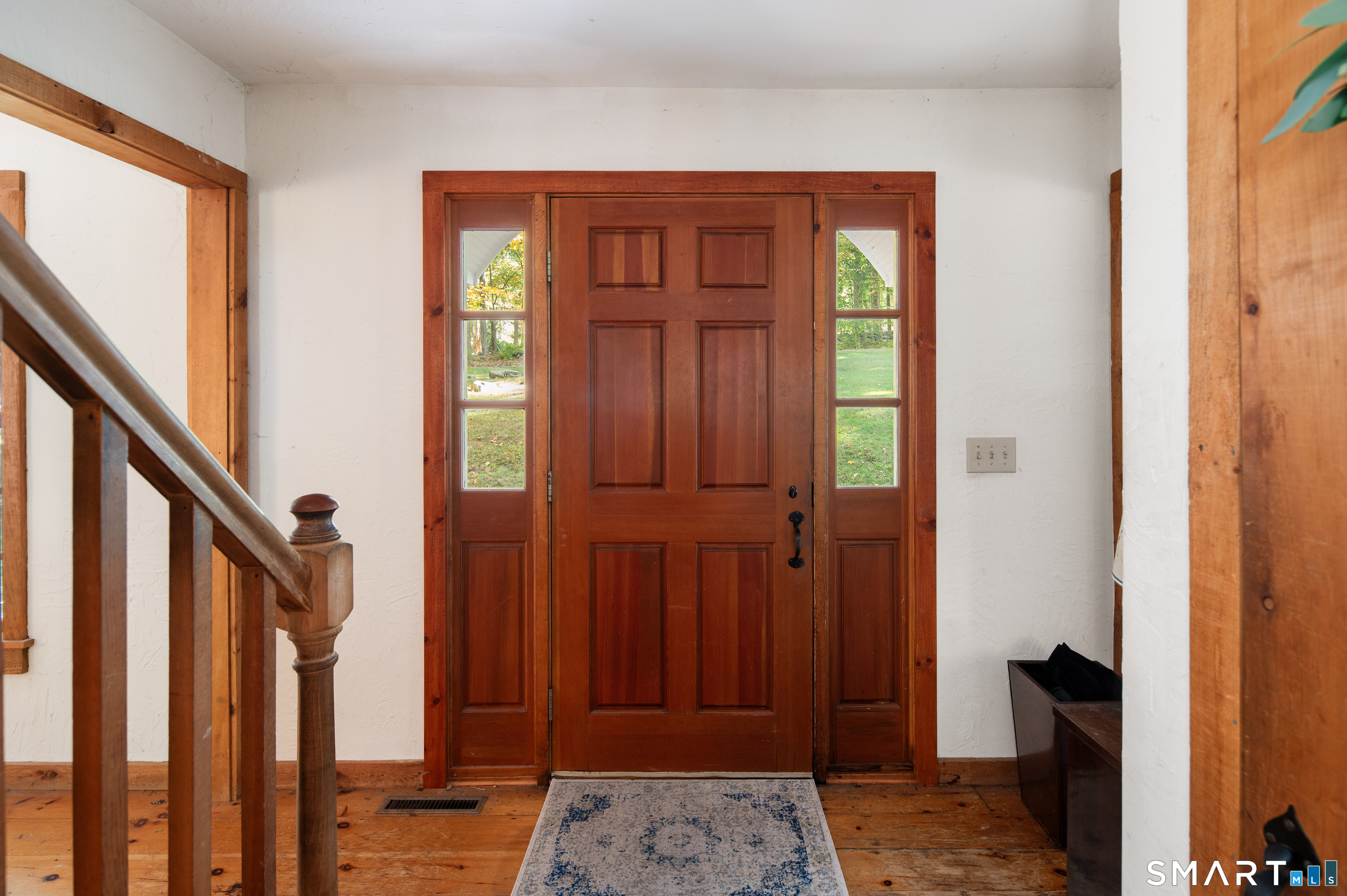 129 Cross Highway Redding CT 06896
