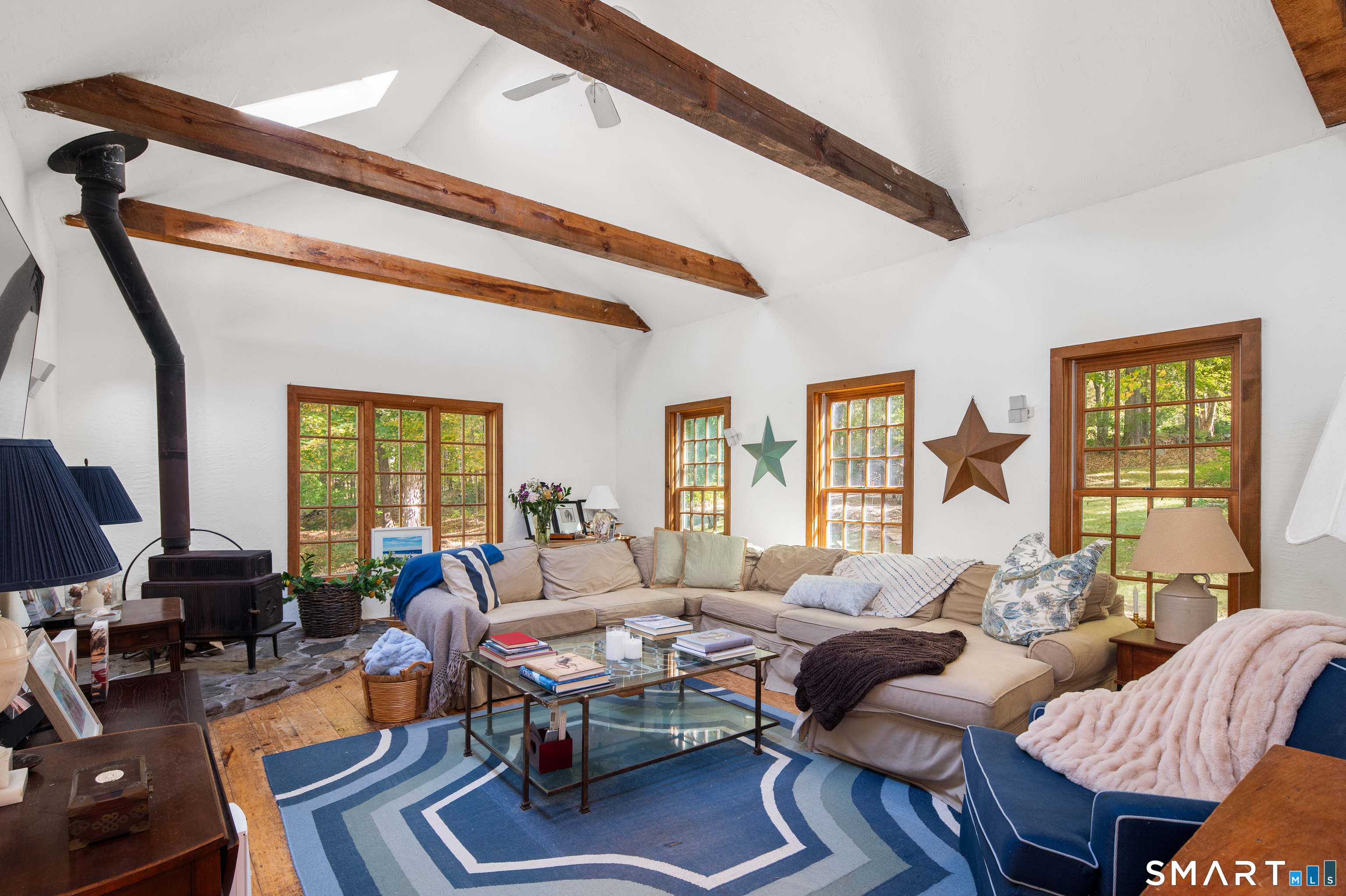 129 Cross Highway Redding CT 06896