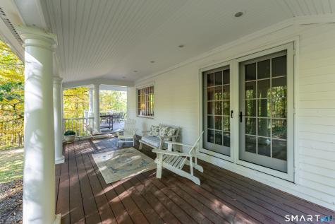 129 Cross Highway Redding CT 06896