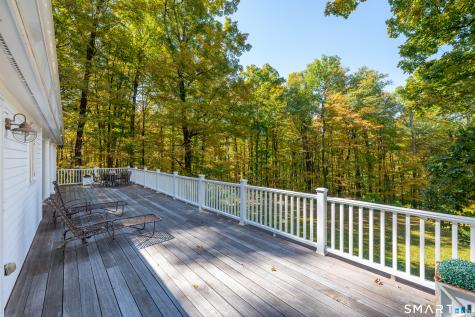 129 Cross Highway Redding CT 06896