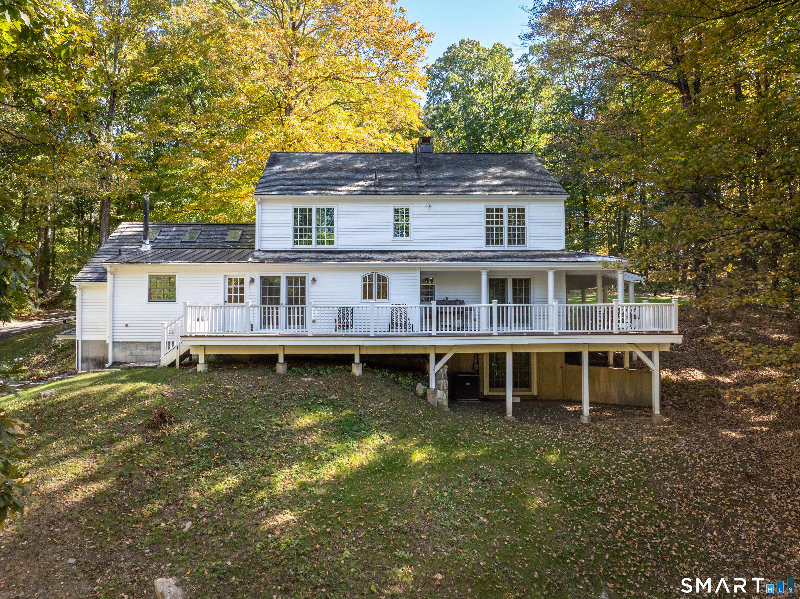 129 Cross Highway Redding CT 06896