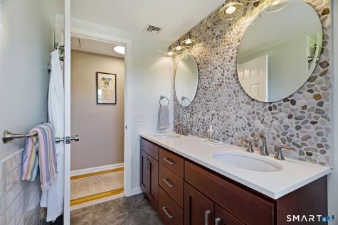 6 Jericho Drive Old Lyme CT 06371