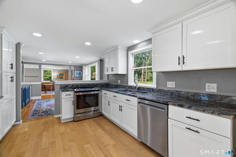 6 Jericho Drive Old Lyme CT 06371
