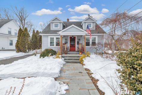 823 Nichols Avenue Stratford CT 06614