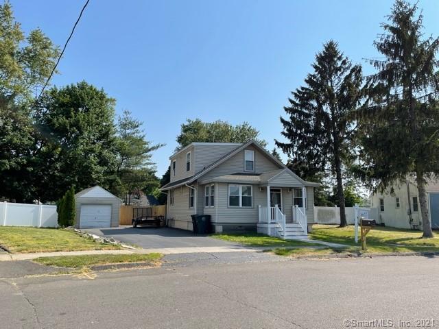 32 Twin Oaks Terrace Milford CT 06460